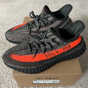 ***SOLD*** Yeezy 350 Carbon Beluga